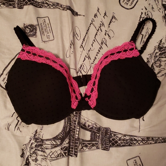 Candie's Other - Candie's Bush up Bra size 38D